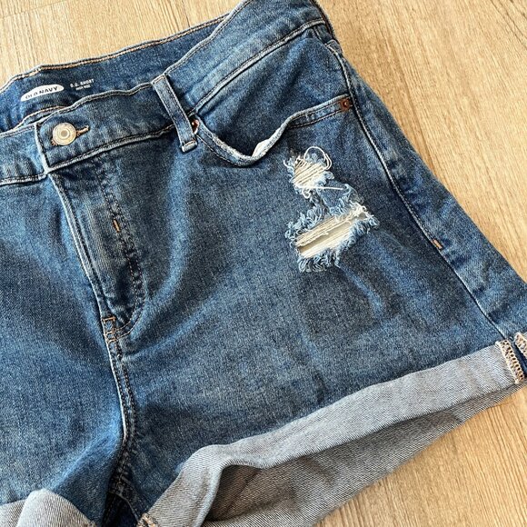 Womens Old Navy O.G. Short High Rise Jean Shorts - 16 Plus - Picture 2 of 6